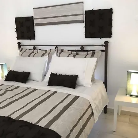 Feriehus Milos & Maisonette *
